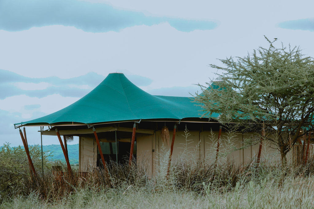 The Exquisite Tent — Set apart from the lodge — the owners’ own tent, opened for guests on request.